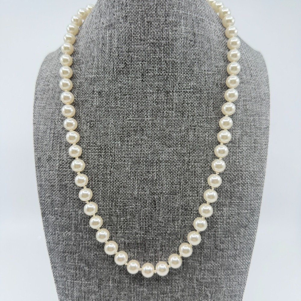 Classic Cream Faux Pearl Necklace Gold Tone Hook Clasp Elegant Statement Piece
